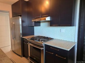 18-05 215th Street 6S, Bayside NY 11360