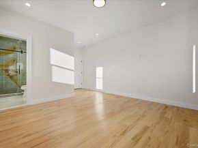 20 Baker Lane, Levittown NY 11756