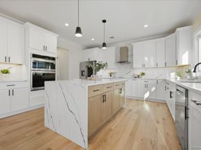 20 Baker Lane, Levittown NY 11756