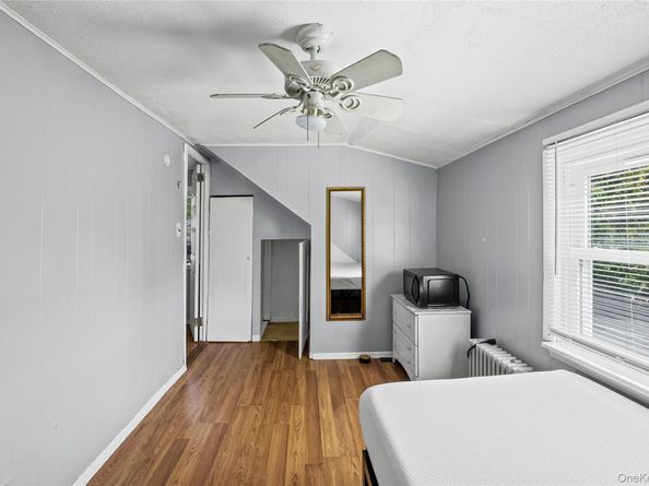 136 N Delaware Avenue, Lindenhurst NY 11757