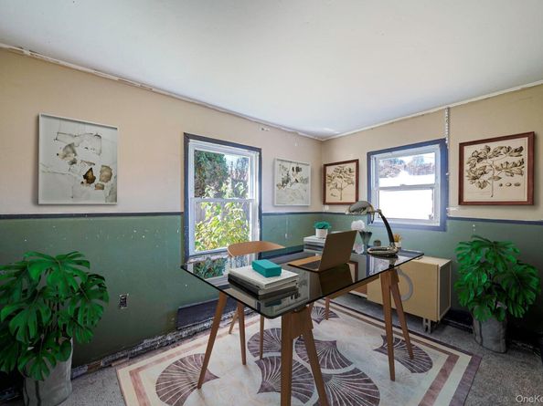 36 Bowling Lane, Levittown NY 11756