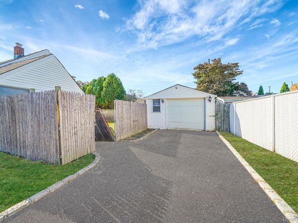 36 Bowling Lane, Levittown NY 11756