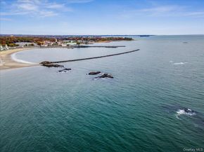 70 Waters Edge 70, Rye NY 10580