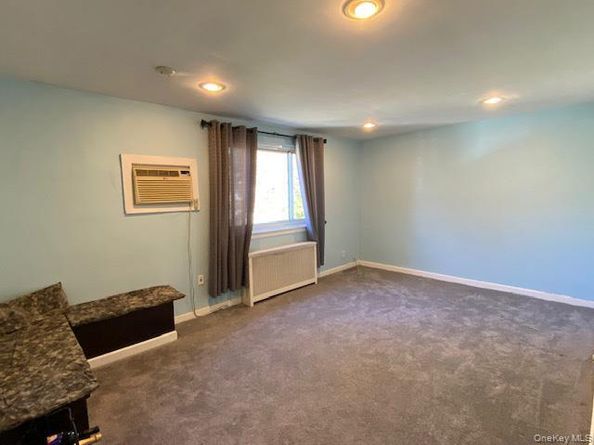 247-10 76th Avenue 2nd fl, Bellerose NY 11426