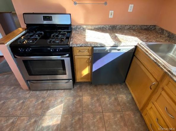 247-10 76th Avenue 2nd fl, Bellerose NY 11426