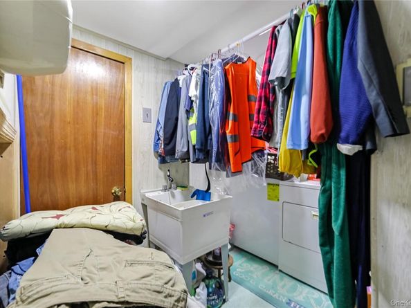 115-70 230th Street, Cambria Heights NY 11411