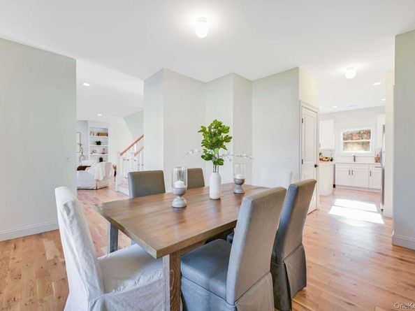 599 Robeson Place, Medford NY 11763