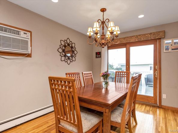 26 Cheshire Road, Inwood NY 11096