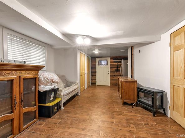 26 Cheshire Road, Inwood NY 11096