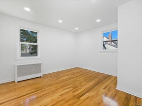 233 Roxbury Road S, Garden City South NY 11530