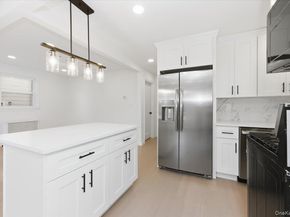 233 Roxbury Road S, Garden City South NY 11530