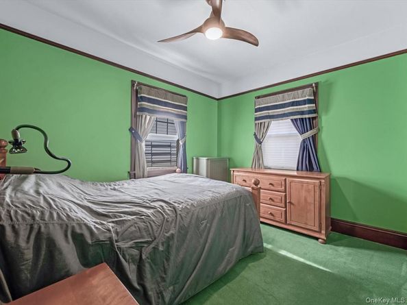 186-34 Henley Road, Jamaica Estates NY 11432