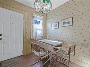 186-34 Henley Road, Jamaica Estates NY 11432