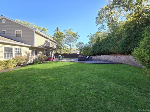 114 Wedgewood Drive, Coram NY 11727