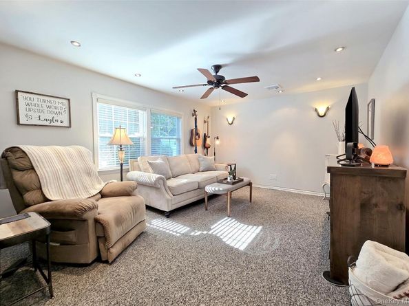 114 Wedgewood Drive, Coram NY 11727