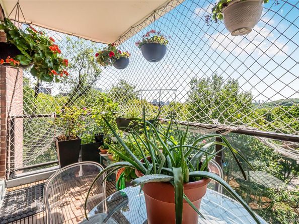 750 Kappock Street 610, Bronx NY 10463