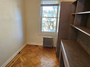 7854 75th Street, Glendale NY 11385