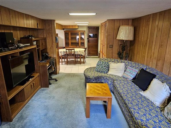 7854 75th Street, Glendale NY 11385