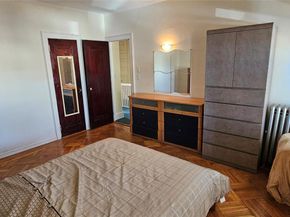 7854 75th Street, Glendale NY 11385