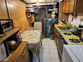 7854 75th Street, Glendale NY 11385