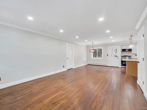 46 Ellen Place, Kings Park NY 11754