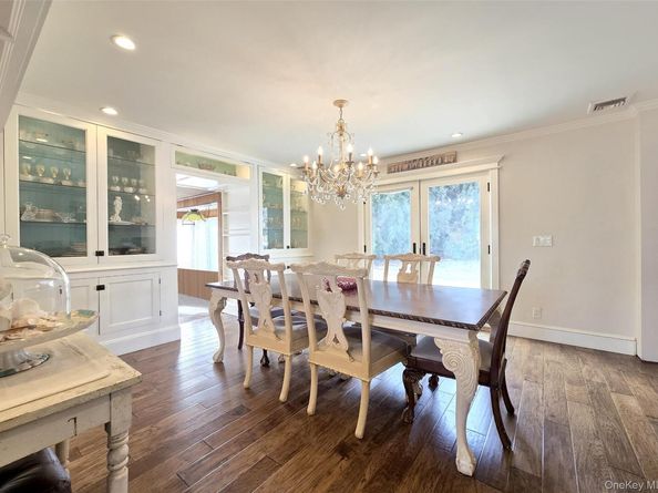 410 Greene Avenue, Sayville NY 11782