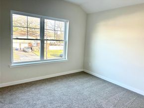 20 10th Street, Ronkonkoma NY 11779