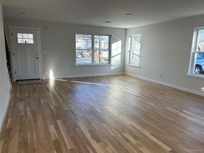 20 10th Street, Ronkonkoma NY 11779