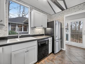 98 Mount Airy Road S, Croton-on-Hudson NY 10520