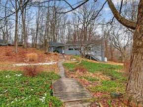 98 Mount Airy Road S, Croton-on-Hudson NY 10520