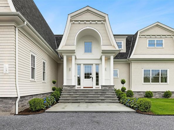 44 Club Lane, Remsenburg NY 11960