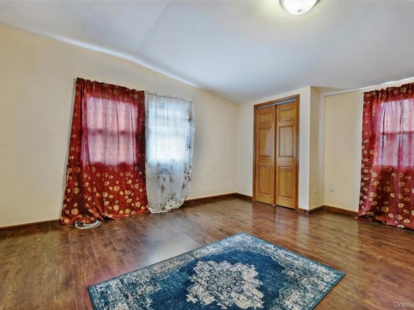 355 Beach 47th Street, Far Rockaway NY 11691