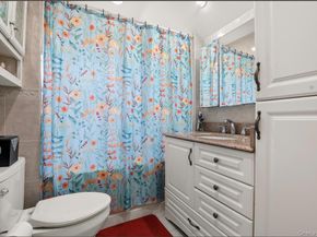 5 Cedar Avenue, Farmingdale NY 11735