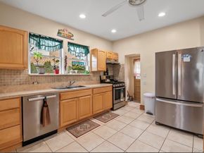 5 Cedar Avenue, Farmingdale NY 11735