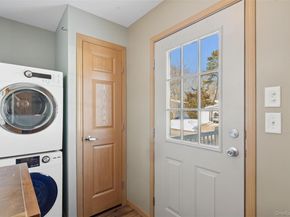 1661 Old Country Road 353, Riverhead NY 11901