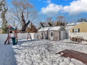 522 Browns Road, Nesconset NY 11767