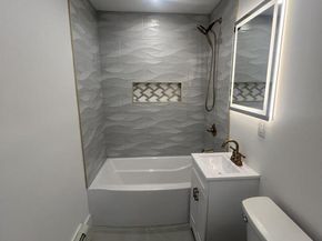 15 Bond Lane, Hicksville NY 11801