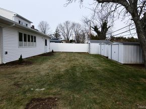 15 Bond Lane, Hicksville NY 11801