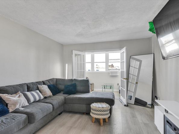 222 Smith Street 4F, Freeport NY 11520