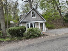 40 Idle Day Drive, Centerport NY 11721