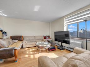 14477 Roosevelt Avenue 5C, Flushing NY 11354