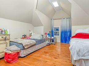 42-28 159th Street, Flushing NY 11358