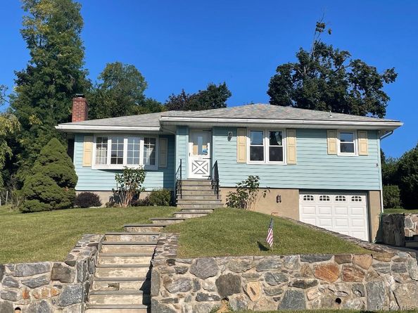15 Arlington Court, Montrose NY 10548