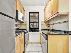 21-28 35th 2A, Astoria NY 11105