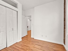 21-28 35th 2A, Astoria NY 11105