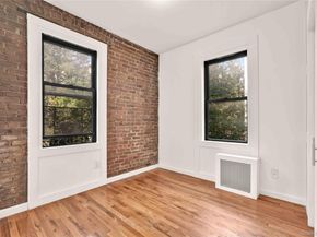 21-28 35th 2A, Astoria NY 11105