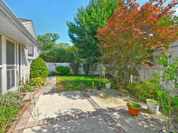 1483 Crown Street, Wantagh NY 11793