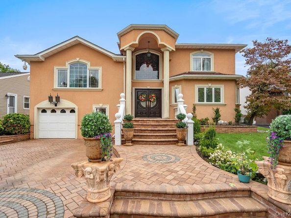 57 Southgate Road, Valley Stream NY 11581