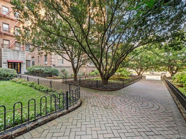 3017 Riverdale Avenue 2G, Bronx NY 10463