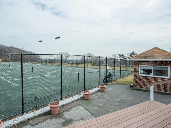 269-10 Grand Central Parkway 27T, Floral Park NY 11005